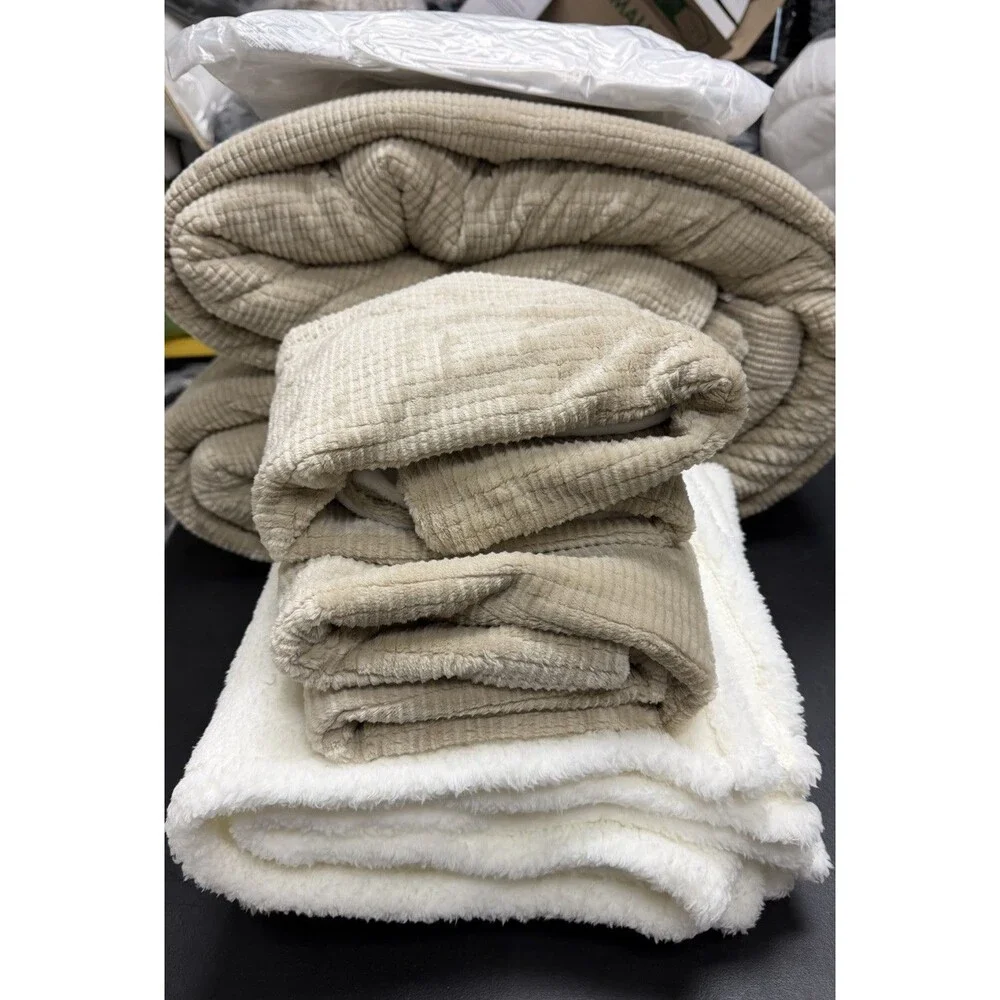 UGG Brody King Reversible 5 Piece Comforter Set Thermal Birch